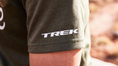 Trek Shirt Trek Evoke Tech Tee Youth Small Black Olive Produktbild 6