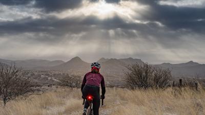 Trek Tasche Trek Blendr Satteltasche Multi-Halterung M Produktbild 4