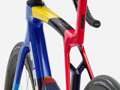 Trek Madone SLR 9 AXS M Team Replica Produktbild 3