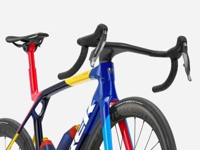 Trek Madone SLR 9 AXS L Team Replica Produktbild 4