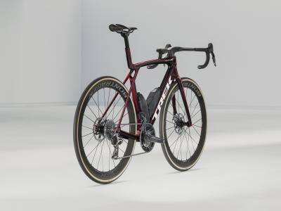 Trek Madone SLR 9 AXS L Carbon Red Smoke Produktbild 1