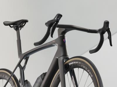 Trek Madone SLR 7 M Matte Carbon Smoke/Prismatic Pearl Produktbild 4