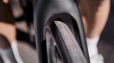 Trek Domane+ AL 5 EU 58 Matte Hex Blue Produktbild 7