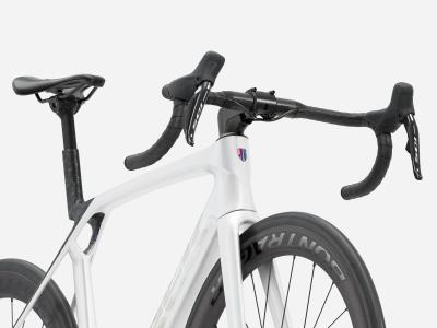 Trek Madone SL 6 XL Gloss Crystal White/Matte Deep Smok Produktbild 4
